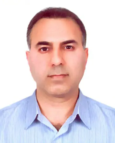 کورش حسینی