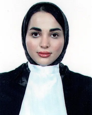 پریا فتحی پور