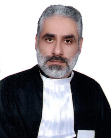 کمیل نورسته